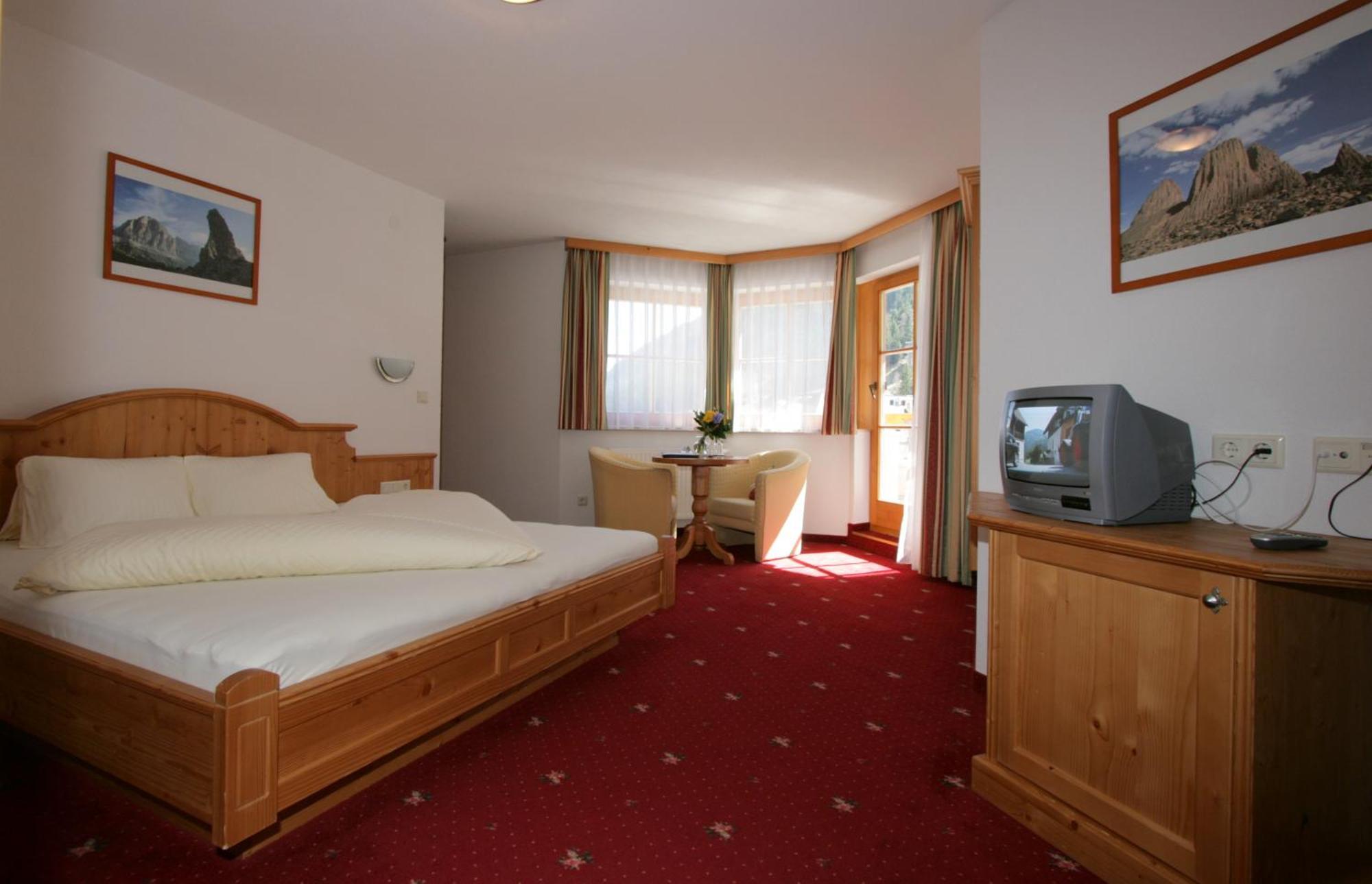 Hotel Garni Litzner Ischgl Esterno foto
